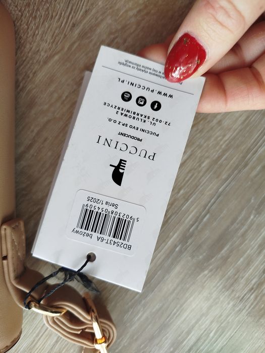 NOWA mała beżowa torebka Puccini