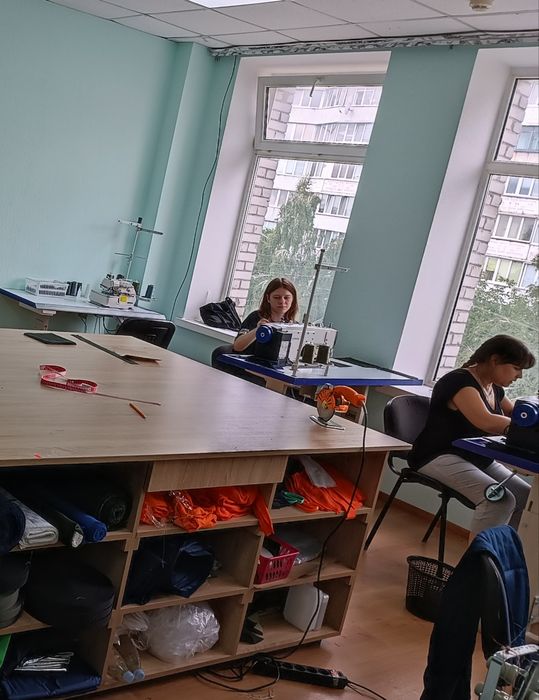 Швейний цех повного циклу приймає замовлення на трикотажні вироби