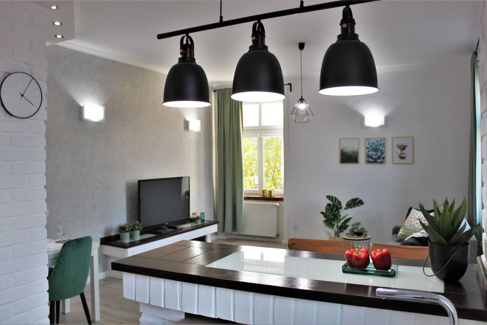 Stylowa przestronna kawalerka PRYWATNY PARKING centrum Chojnice