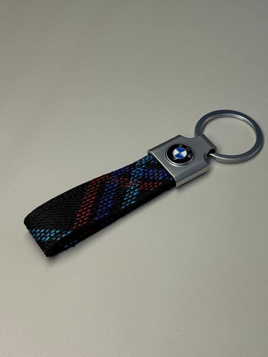 Брелок на ключ BMW БМВ M шкіра замша кожа плетений