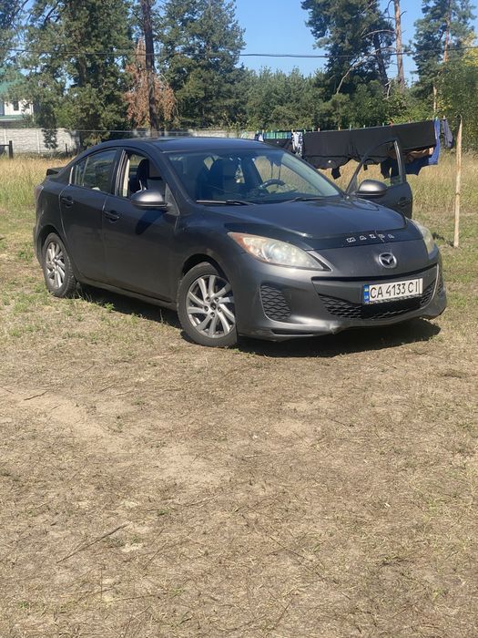 Mazda 3 2012 рік