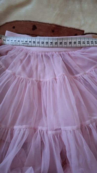 Дуже пишна спідничка