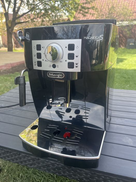 Кавомашина Delonghi Magnifica S гарантія