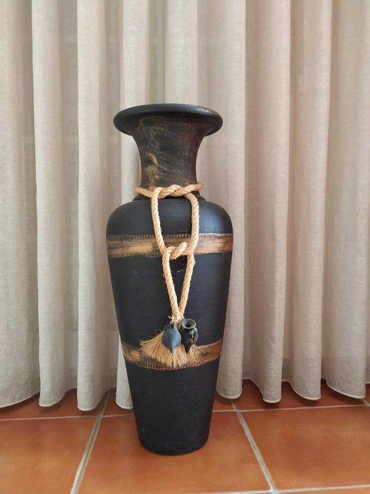 Elegantes Jarras Decorativas