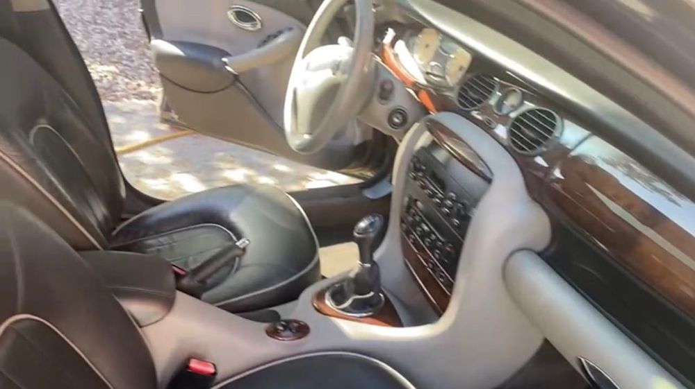 Rover 75 um clássico