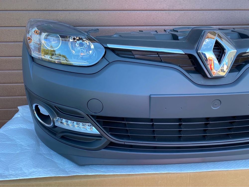 Бампер передний Megane 3 Рено Меган 3 запчасти: 150 $ - Бампери ...