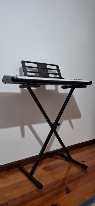 Piano Casio CT-S200