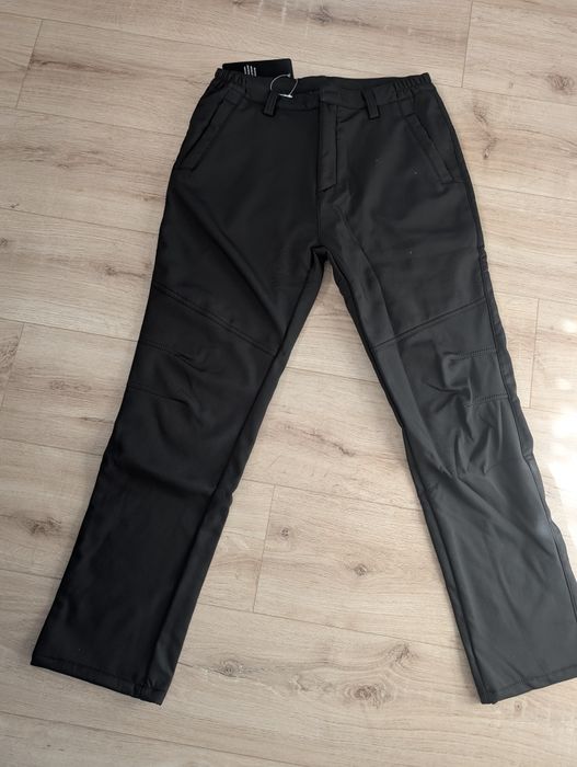 Zimowe przejściowe spodnie trekkingowe ocieplane softshell górskie narciarskie męskie czarne S M L XL XS