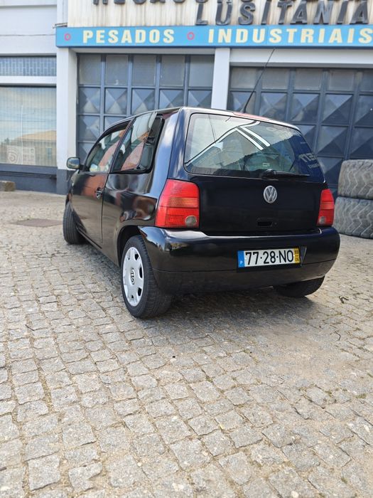 VW Lupo 1.0 — Económico e Fiável