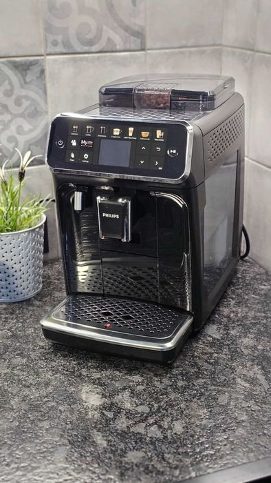 Ekspres Philips LatteGo EP5441/50 + gratis