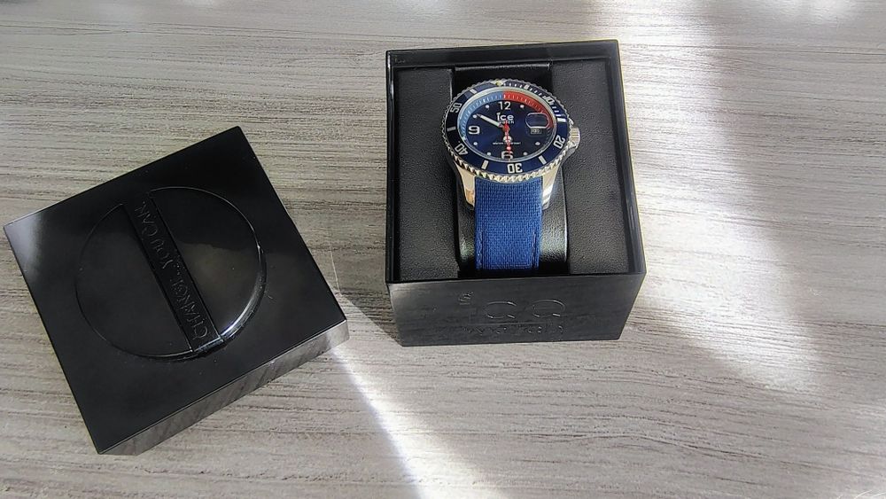 Zegarek Ice-Watch model 015770 stan bardzo dobry  Proszę czytać opis