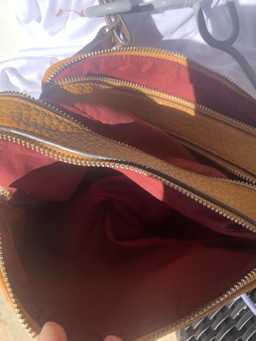 Mala rectangular pequena de Senhora . Marca Parfois