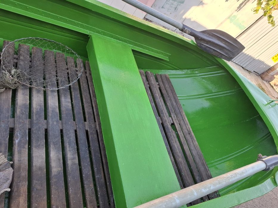 Лодка алюминевая