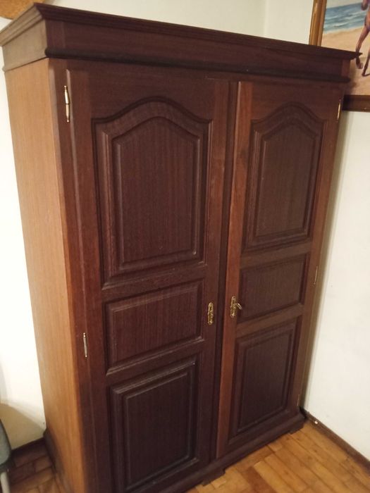 Vendo mobília de quarto.