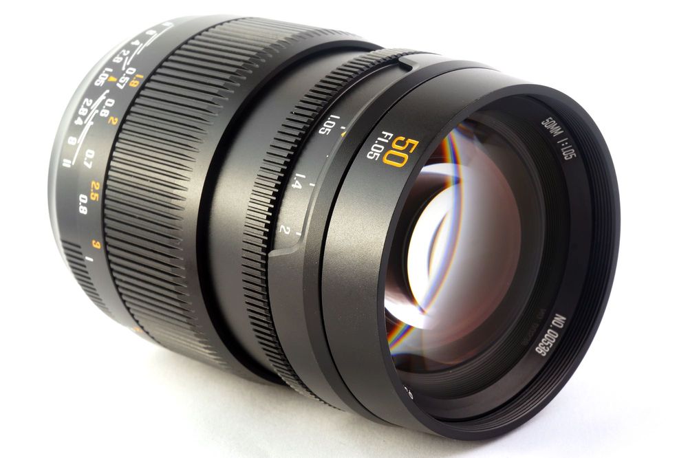 Об'єктив Brightin Star 50mm f/1.05 MF байонет Sony FE