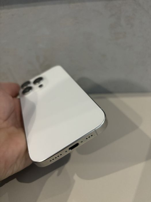 Apple iPhone 16 PRO 256GB Okazja Stan Idealny