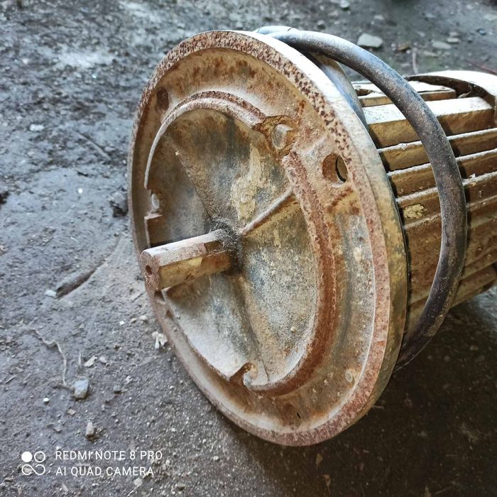 Трьохфазні мотори, двигуни