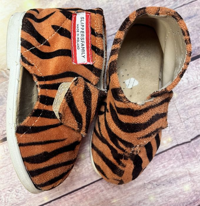 Kapcie dla dzieci Slippers Family r. 25