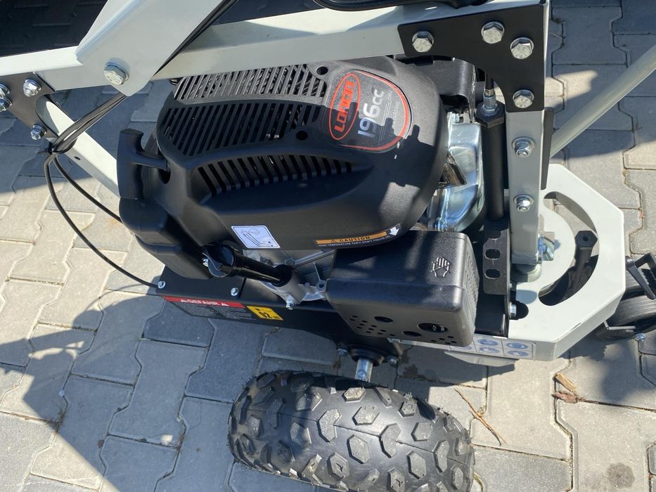 Maszyna do układania przewodu robot koszący LUMAG KVM500