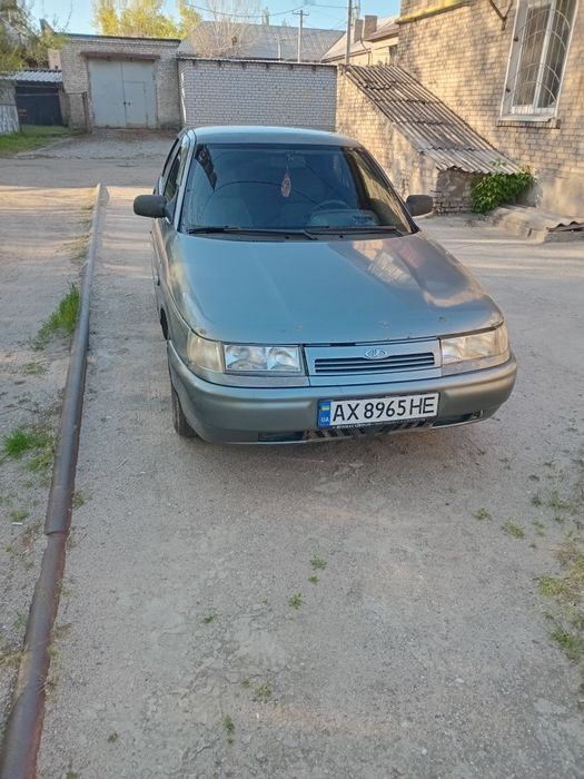 Продам авто ваз 2110