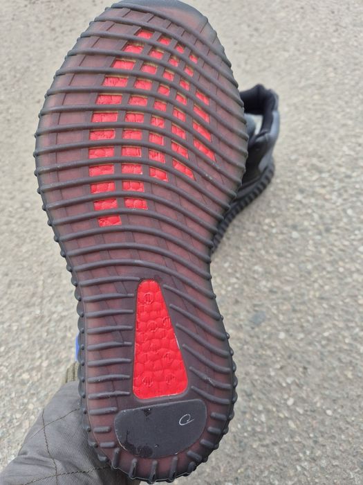 Чоловічі зимові стильні кросівки Adidas Yeezy Boost сірі,42  розмір