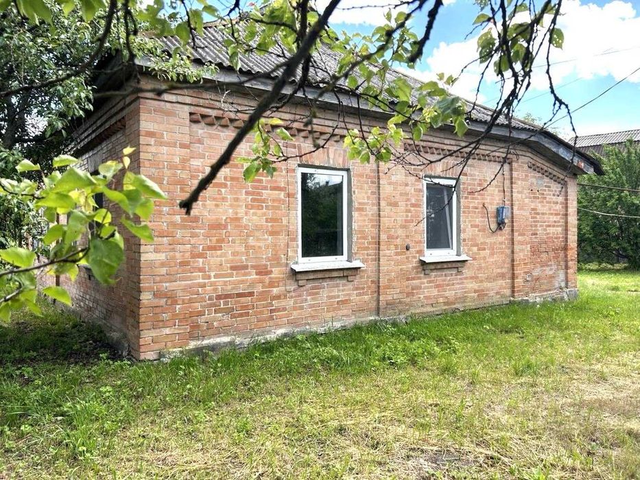 Будинок 10 км від Полтави