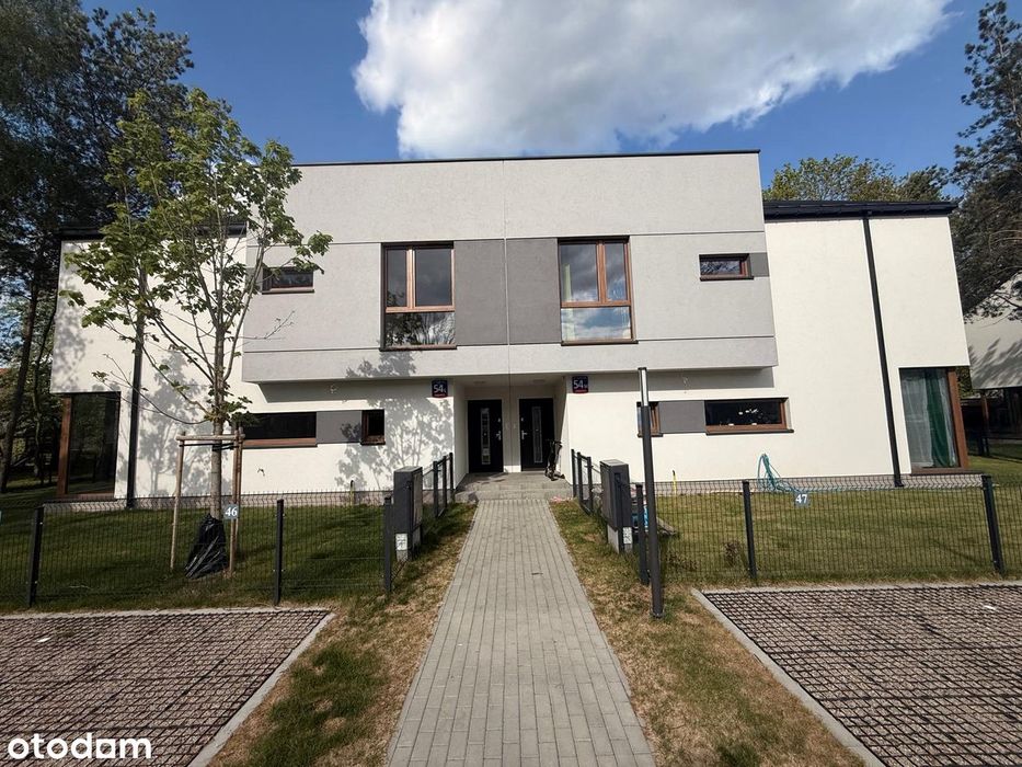 98,86 m² + poddasze ok. 50 m² | ogród 307 m² | duża prywatność