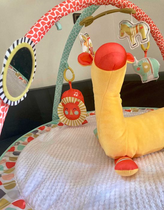 Tapete e Ginásio de Atividades FISHER-PRICE para Bebé - ÓTIMO ESTADO!