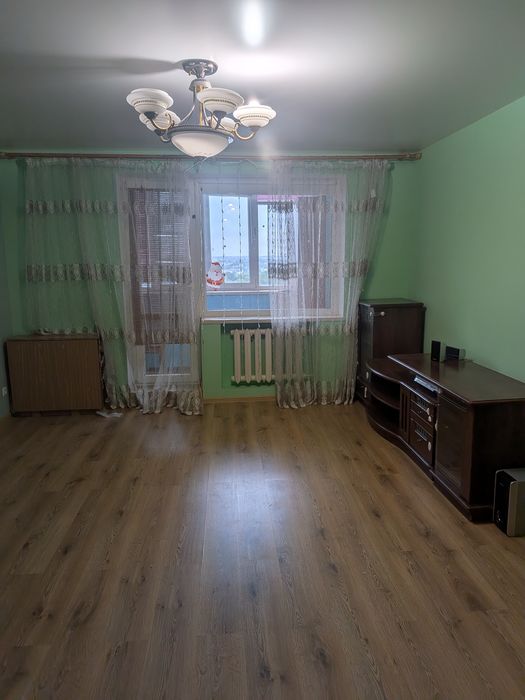 Здається в оренду трьохкімнатна квартира в центрі по вул.княгині Ольги 1