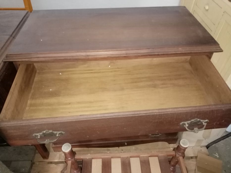 Vários móveis para venda para desocupar