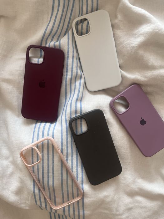 Продам чохли на айфон 13