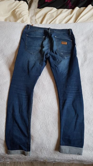 Cropp jeans Slim roz W32 L32