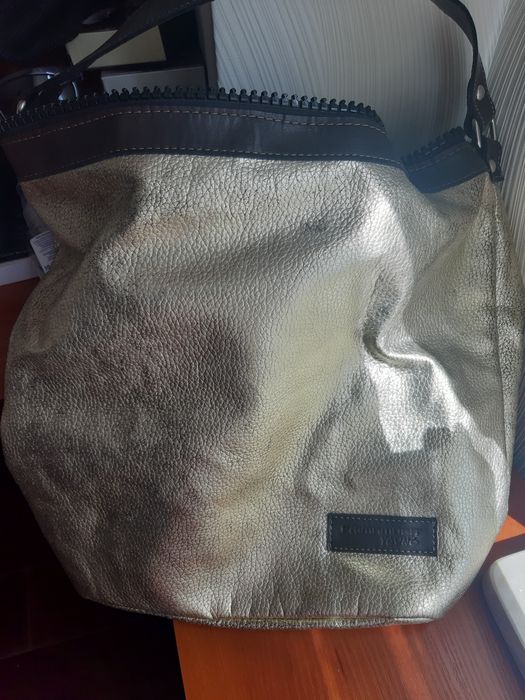 torebka skórzana złota Primamoda