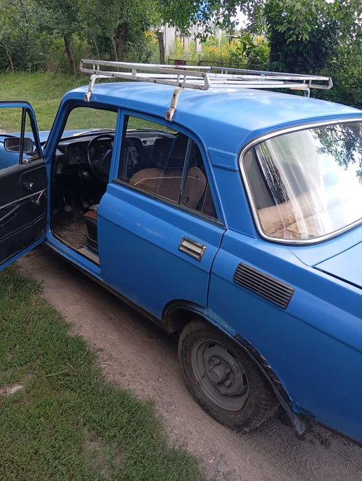 Москвич 2140 автомобіль