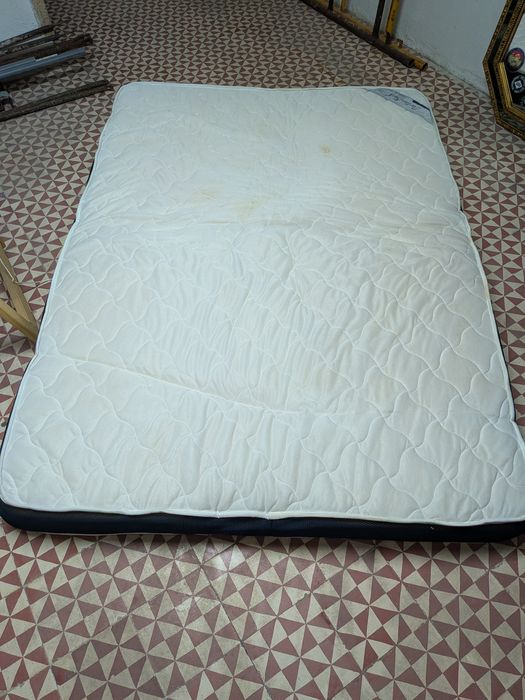 Vendo colchão 190x140cm