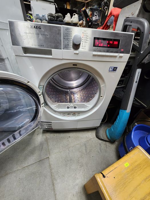 Сушильна машина AEG кг сушка