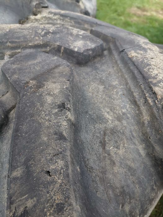 Opona camso mecalac 18-19.5 ładowarka 445/70r19.5