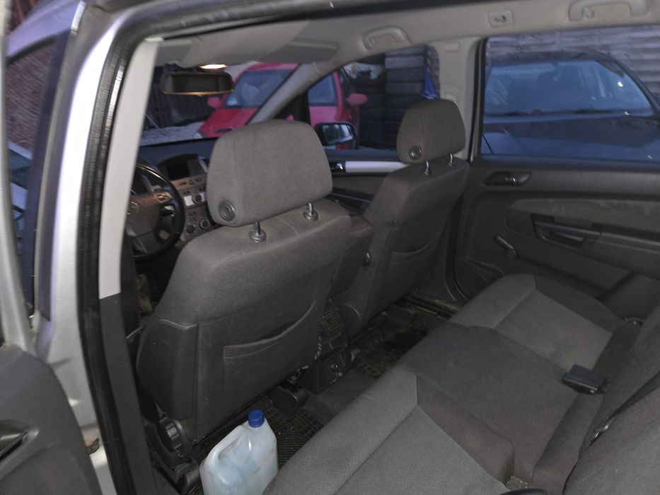 Opel zafira 1.8 benz gaz 7 osób