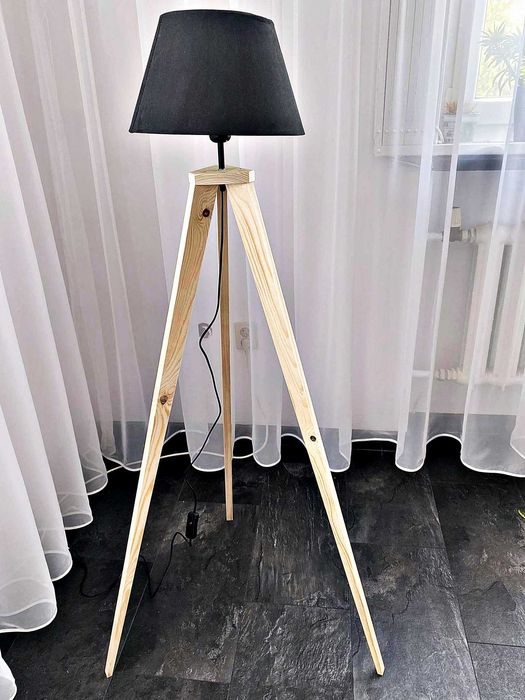 DREWNIANA podstawa tripod, trójnóg, lampa podłogowa