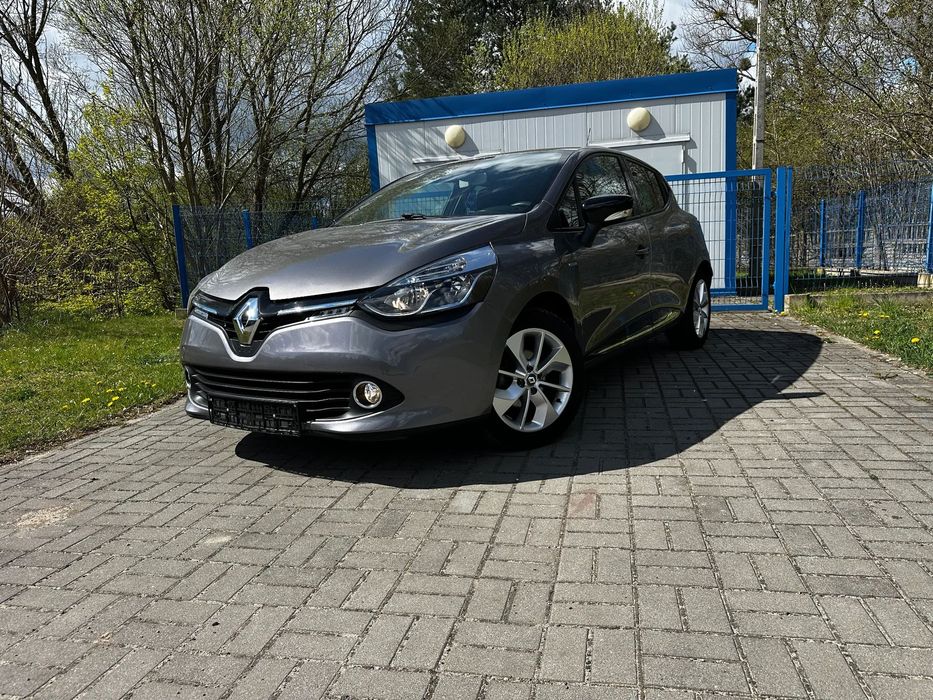 Renault Clio 1,2i 75PS LIMITED AluFelgi Climatronic PDC Hands Free