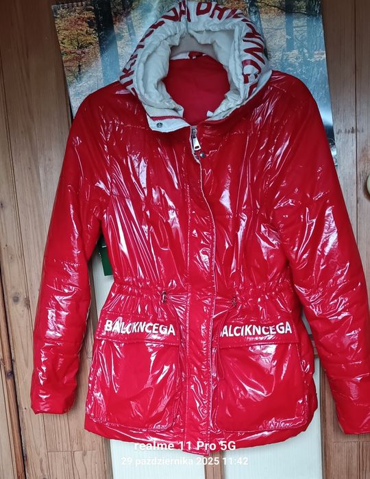 Modna kurtka damska.