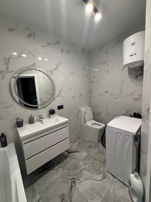 ЖК Італійський 2-кімнатна новобудова  з ремонтом Власник