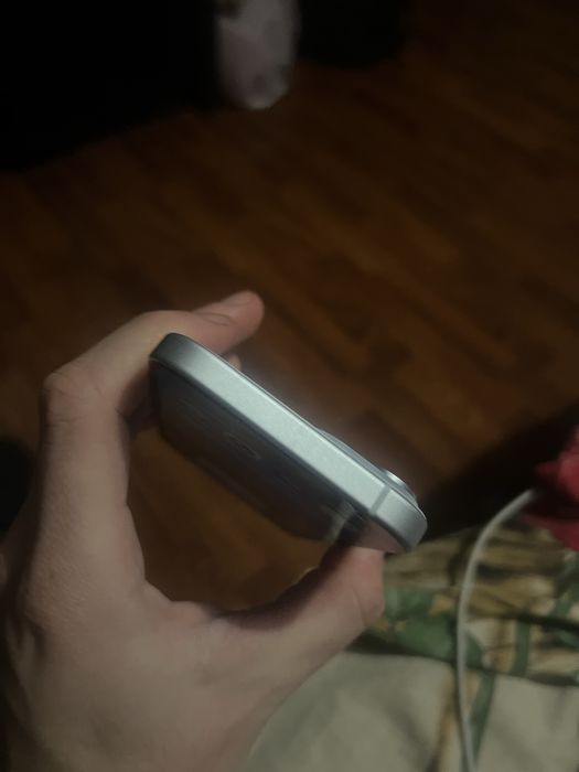 Iphone 15 128/gb neverlock как новый
