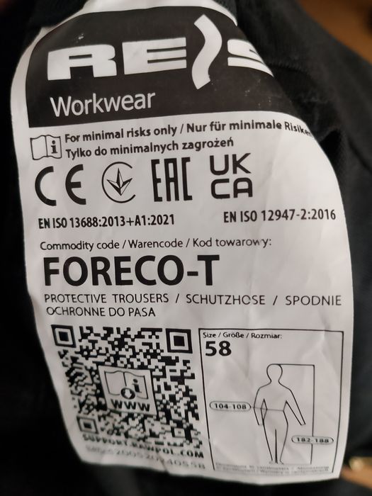 Dwie pary spodni roboczych