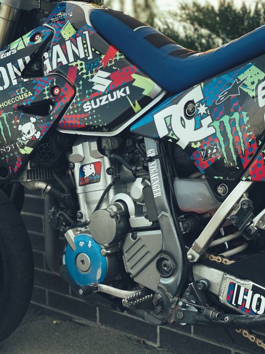 Suzuki drz 400sm ТЕРМІНОВИЙ ПРОДАЖ