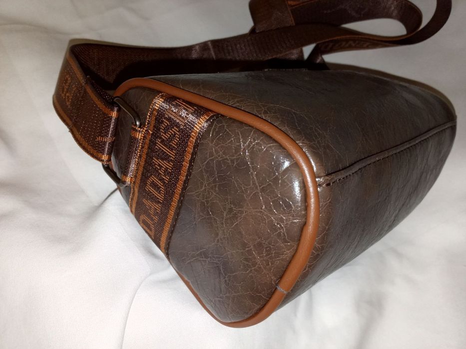 Сумка жіноча коричневий колір