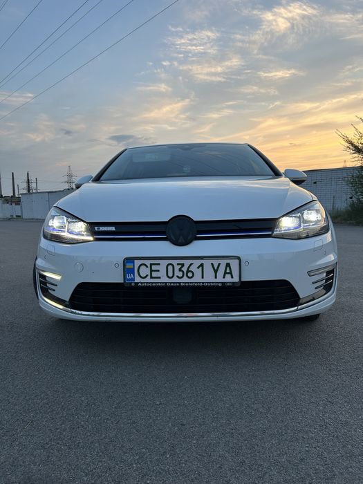 Volkswagen e-Golf 36 kwh