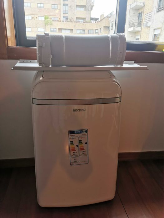 Ar Condicionado Portátil BECKEN BAC4255 (Outlet Grade A - 23 m² - 12000 BTU - Branco) 12000 BTU