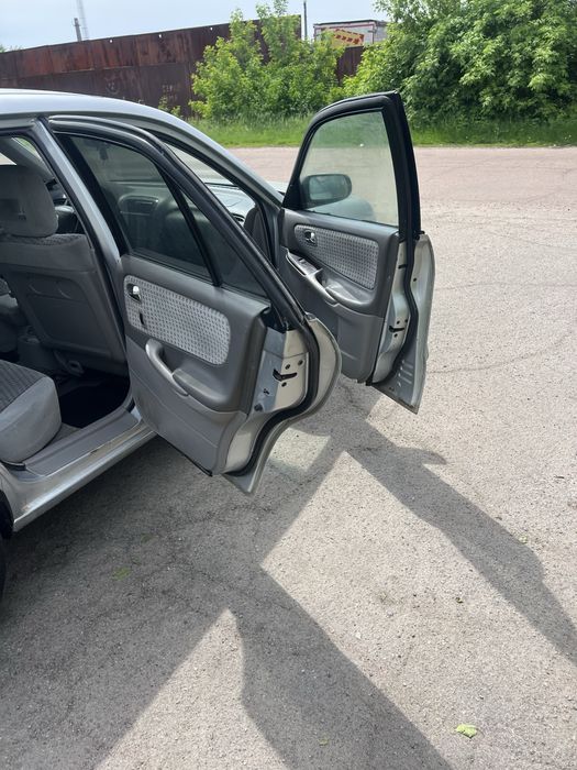 Mazda 626 2.0 газ бензин 2001рік