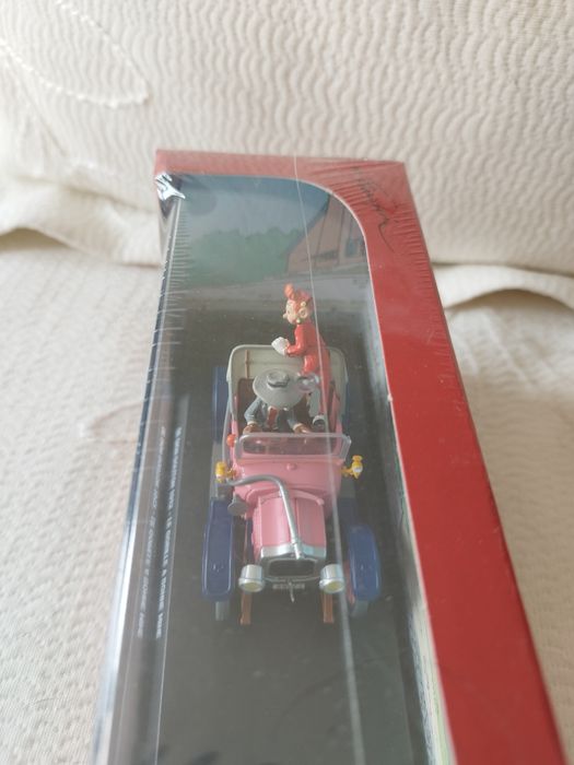 Miniatura do carro Spirou De Dion Bouton de 1912, do álbum "Le Gorille a Bonne Mine